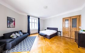 Boheme Apartment Prague Three